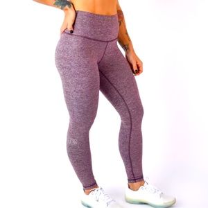 Fleo bounce leggings 
25” inseam (7/8)
Heather Wine
XS
High rise